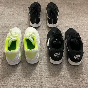 Practically new bundle of Nikes!😍